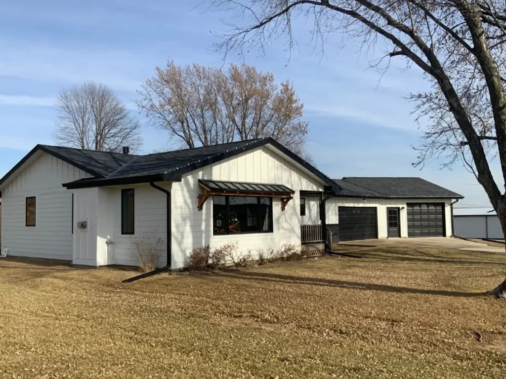 Siding & window replacement in Minden, NE - Carp's Complete Exterior